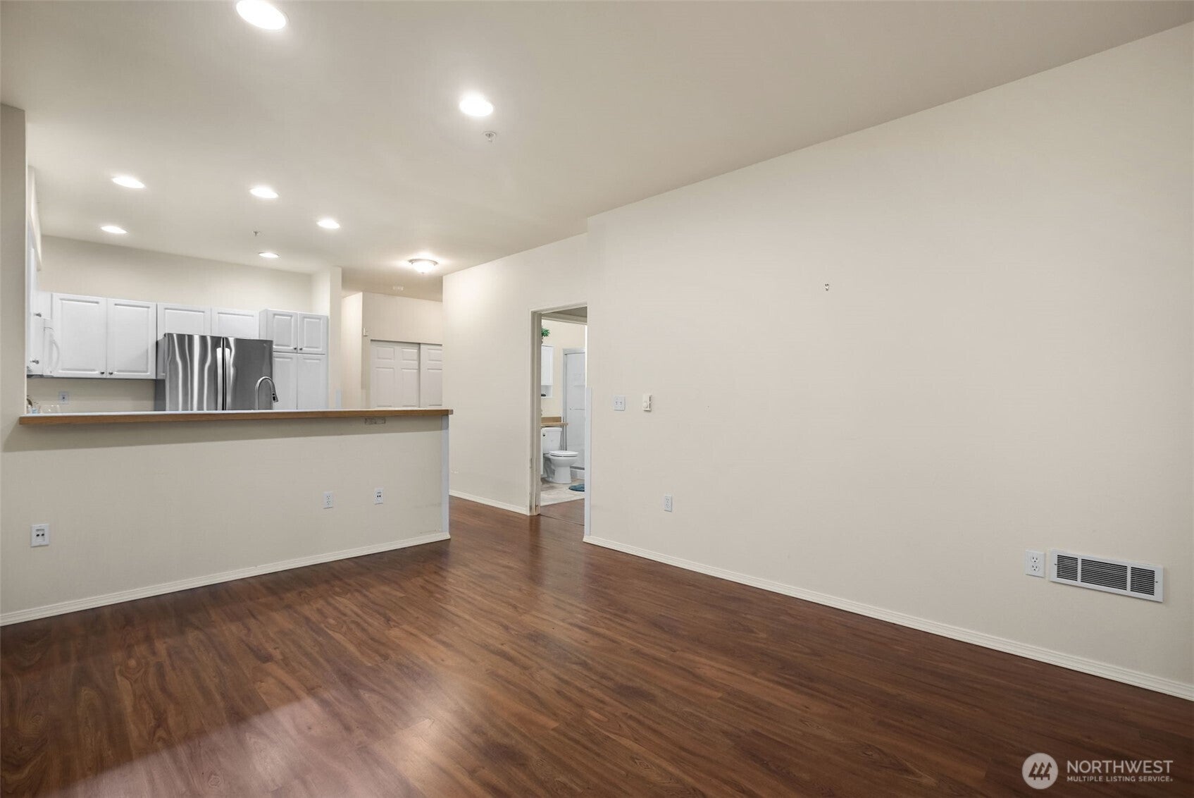 12530 Admiralty Way K102