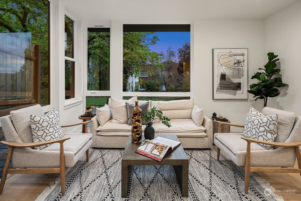 Photo of 2626 Franklin Avenue E #B, Seattle, WA 98102 (MLS # 2263353)