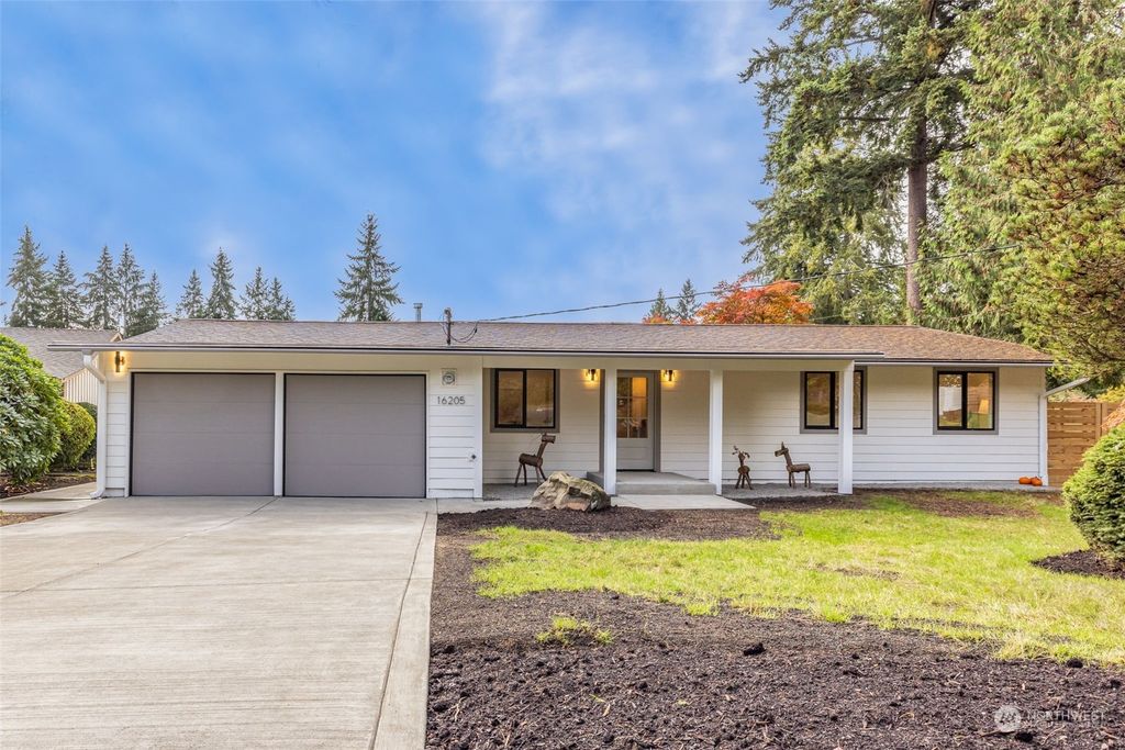 Photo of 16205 SE 29th Street, Bellevue, WA 98008 (MLS # 2172685)