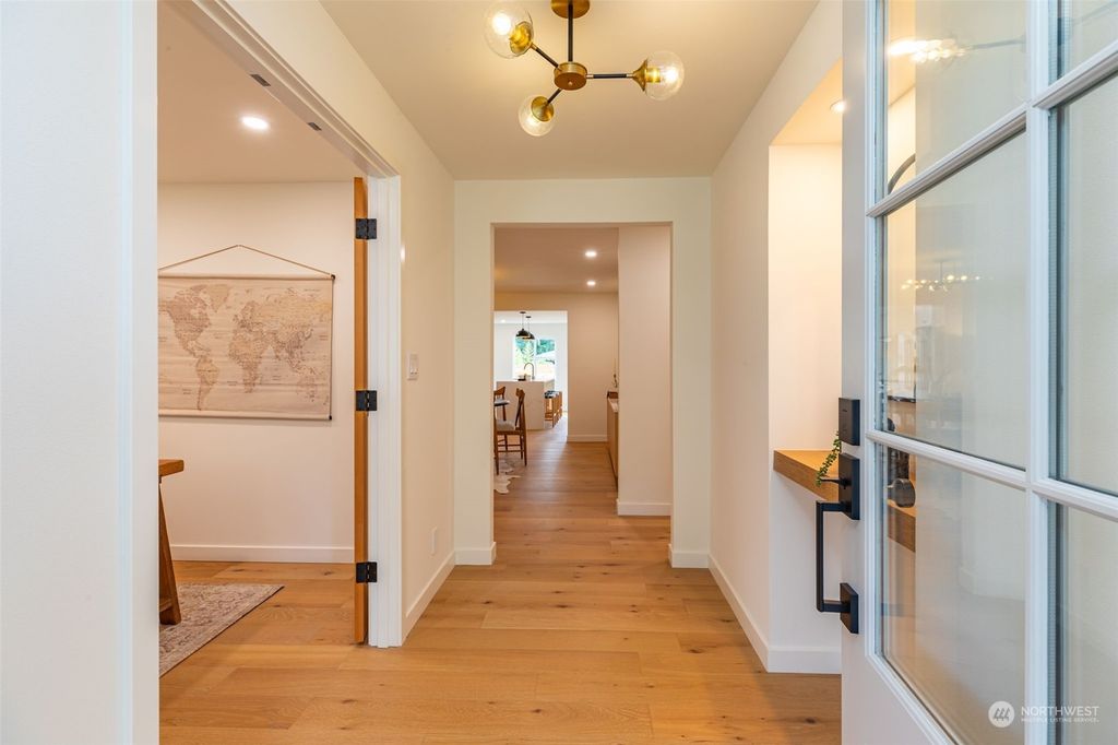 Photo of 16205 SE 29th Street, Bellevue, WA 98008 (MLS # 2172685)