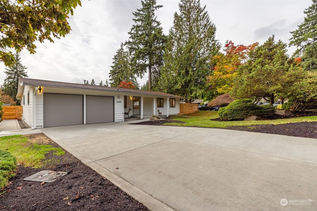 Photo of 16205 SE 29th Street, Bellevue, WA 98008 (MLS # 2172685)