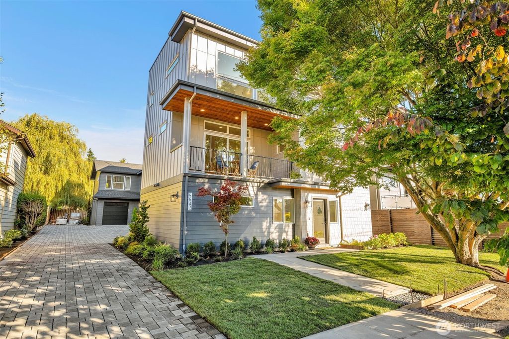 Photo of 5642 49th Avenue SW, Seattle, WA 98136 (MLS # 2437079)