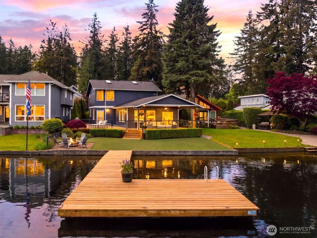 Photo of 29250 218th Place SE, Black Diamond, WA 98010 (MLS # 2522787)