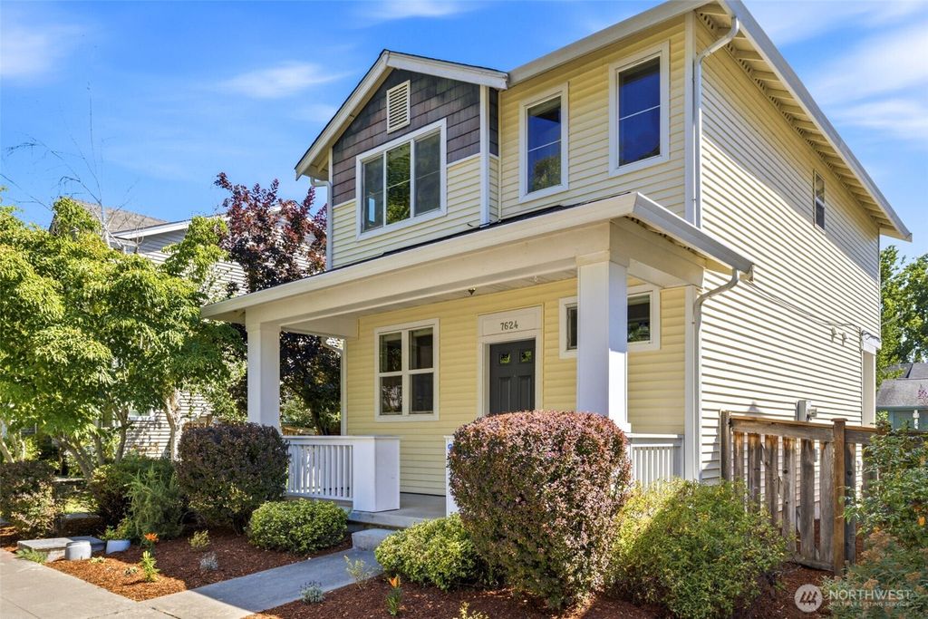 Photo of 7624 39th Avenue S, Seattle, WA 98118 (MLS # 2556476)