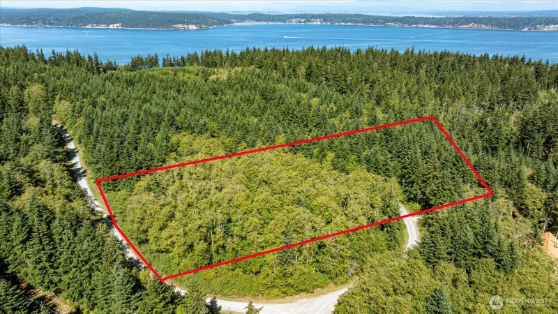 3437 Water View