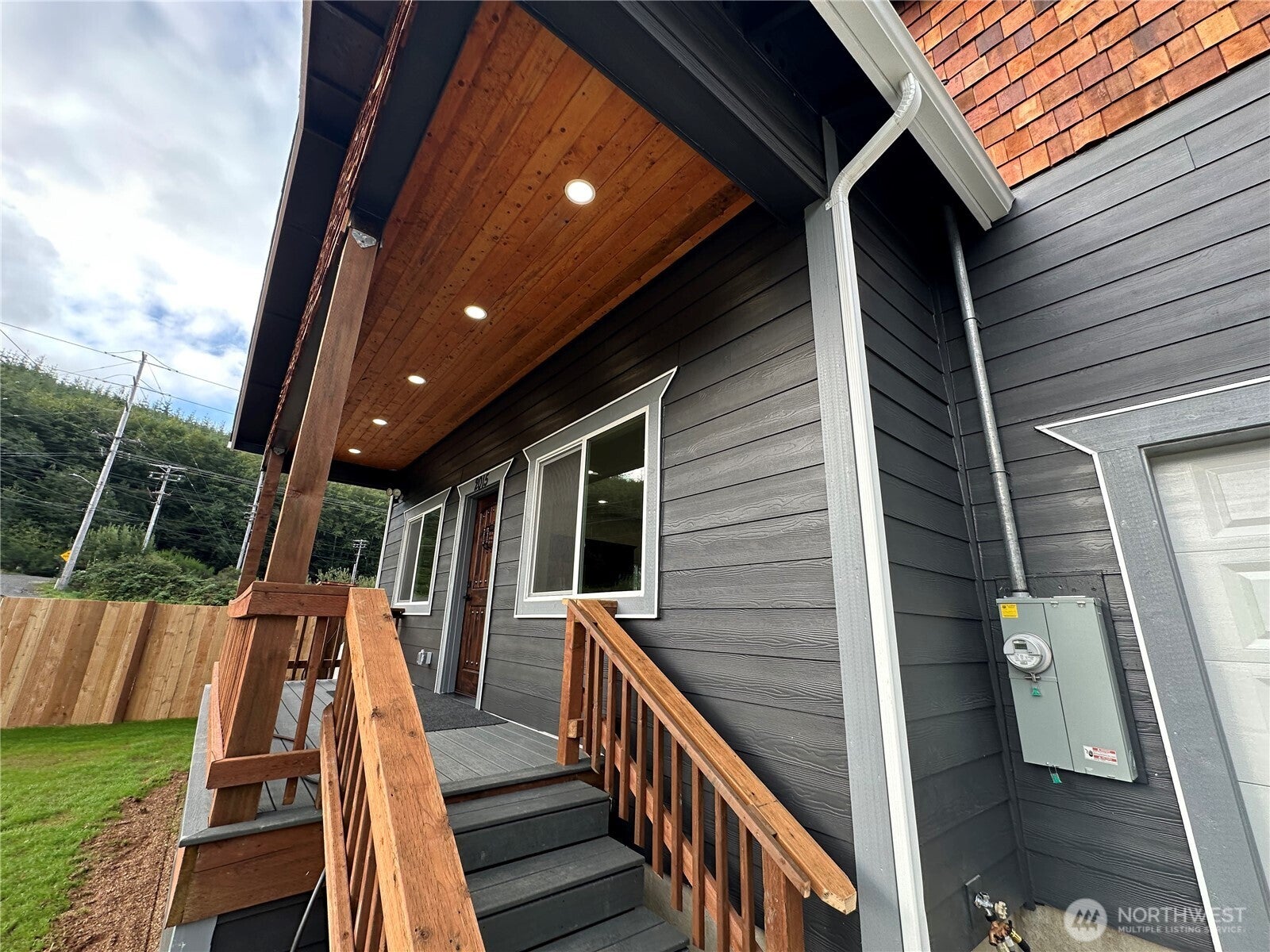 2015 Harding Road