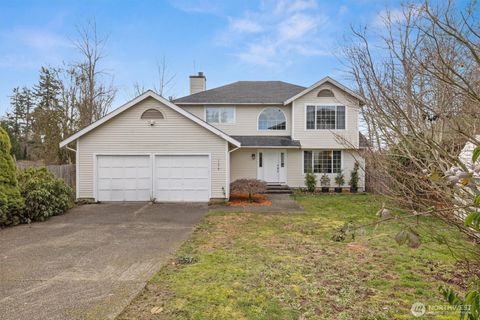 Photo of 11413 SE 219th Place, Kent, WA 98031 (MLS # 2488954)