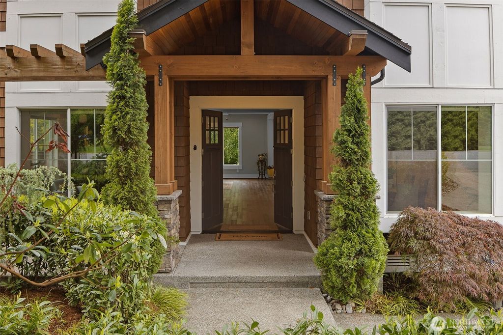 Photo of 4161 86th Avenue SE, Mercer Island, WA 98040 (MLS # 2382055)
