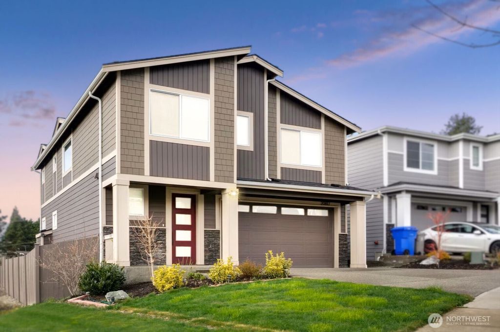 Photo of 20817 96th Place S, Kent, WA 98031 (MLS # 2346527)