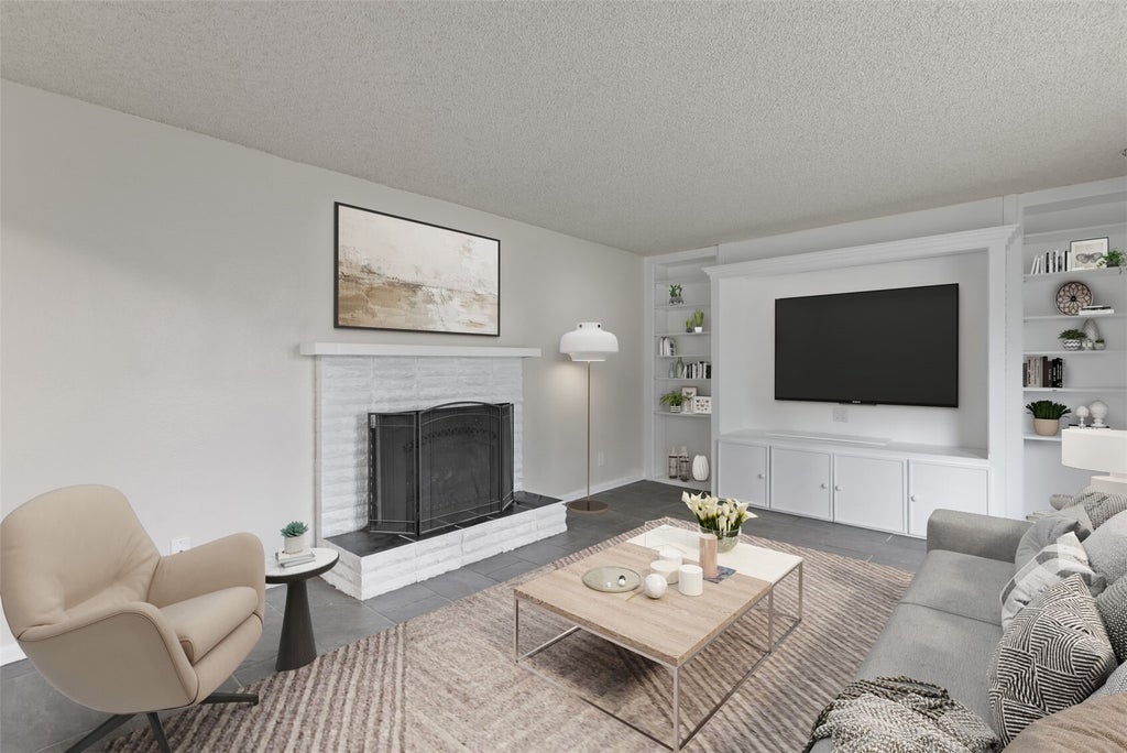 Photo of 1916 N Fir Woods Place, Oak Harbor, WA 98277 (MLS # 2596408)