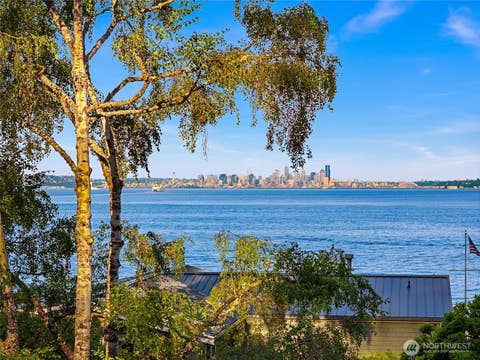 Photo of 4089 Rockaway Beach Road NE, Bainbridge Island, WA 98110 (MLS # 2557974)