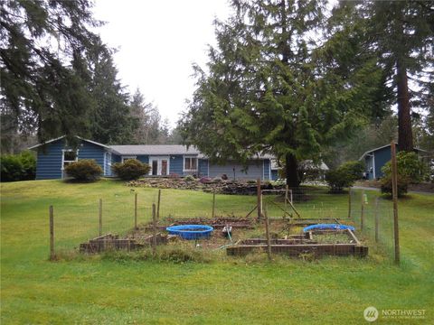 Photo of 650 SW Dogwood Road, Port Orchard, WA 98367 (MLS # 2476235)