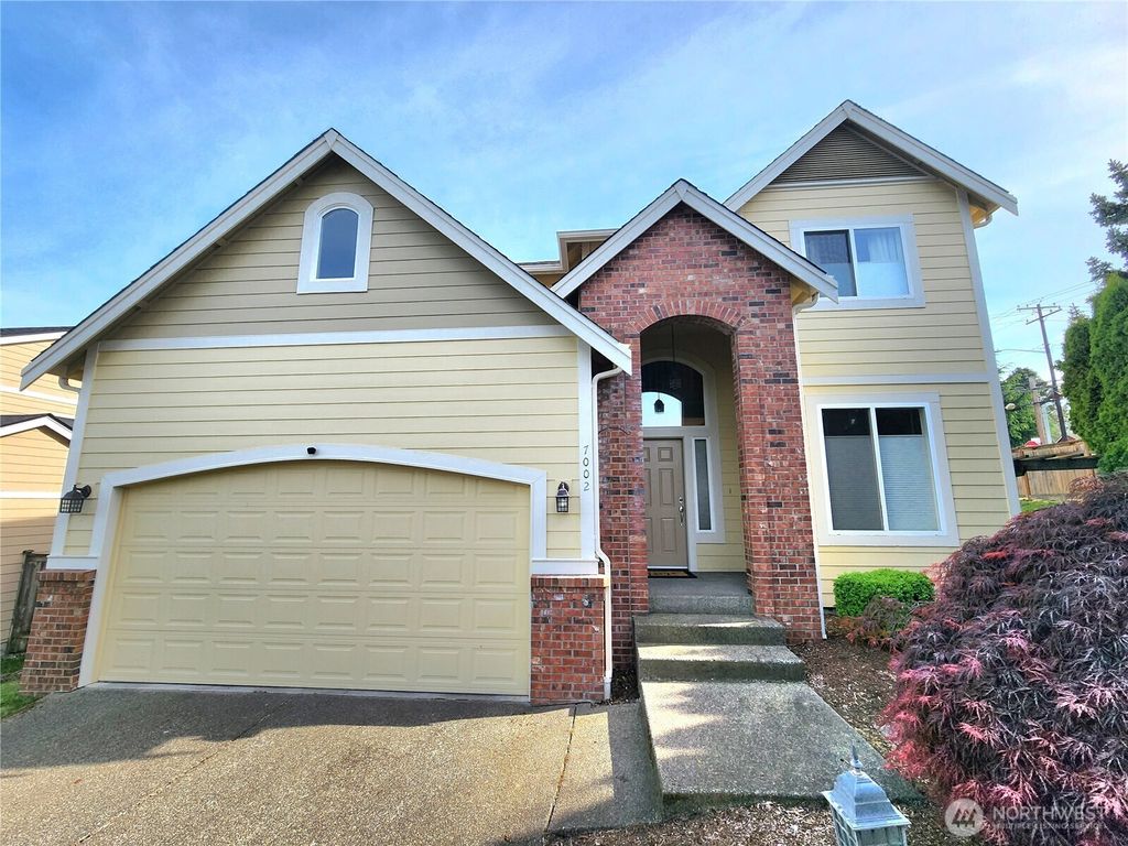 Photo of 7002 83rd Street Ct E, Puyallup, WA 98371 (MLS # 2524038)