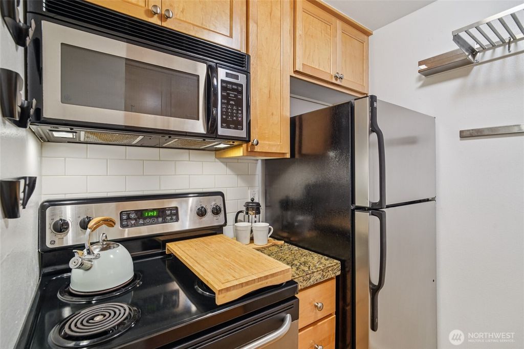 Photo of 301 W Raye Street #201, Seattle, WA 98119 (MLS # 2454729)