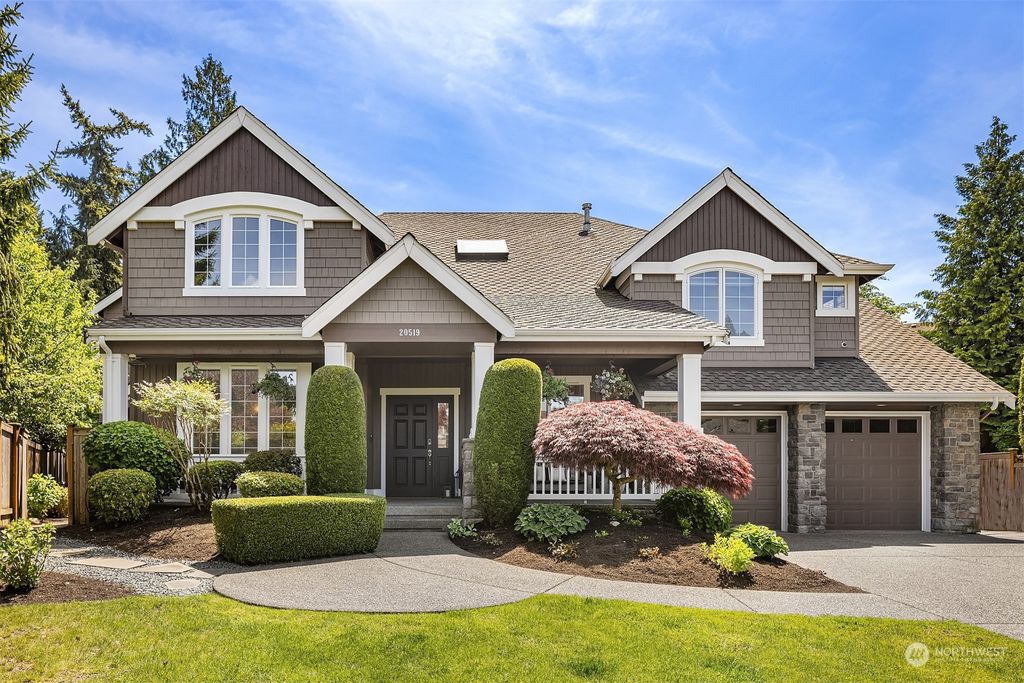 Photo of 20519 NE 24th Place, Sammamish, WA 98074 (MLS # 2238009)