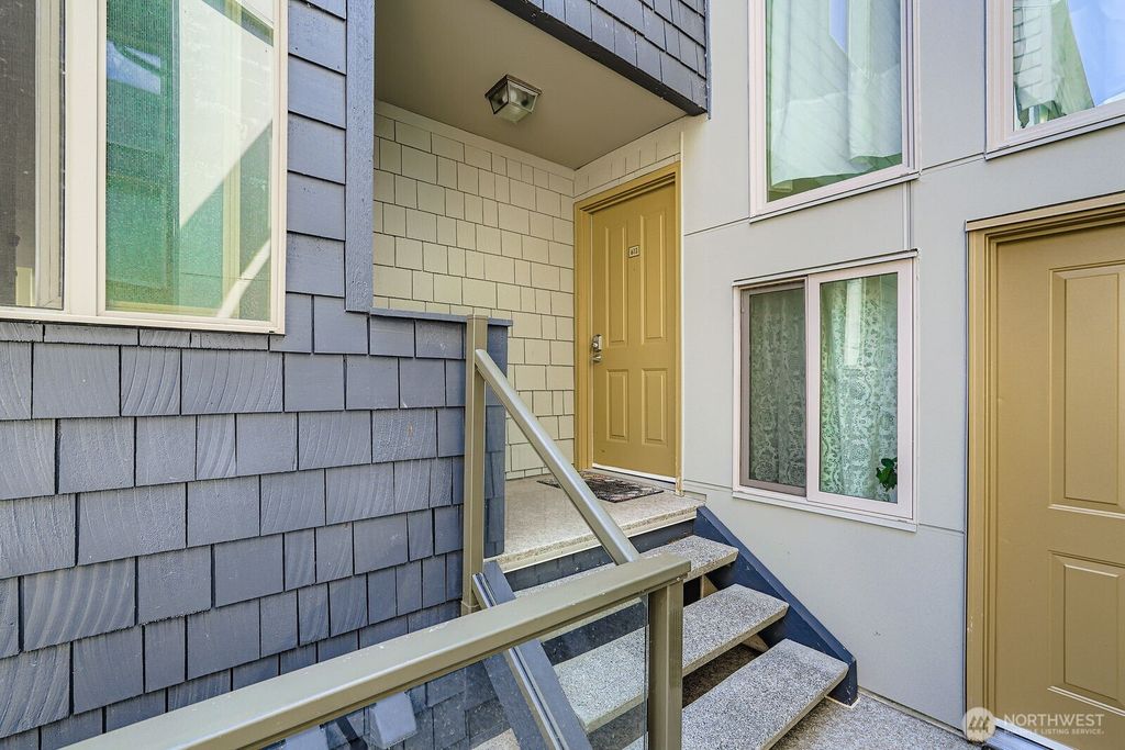 Photo of 7307 Sand Pont Way NE #613, Seattle, WA 98115 (MLS # 2418417)