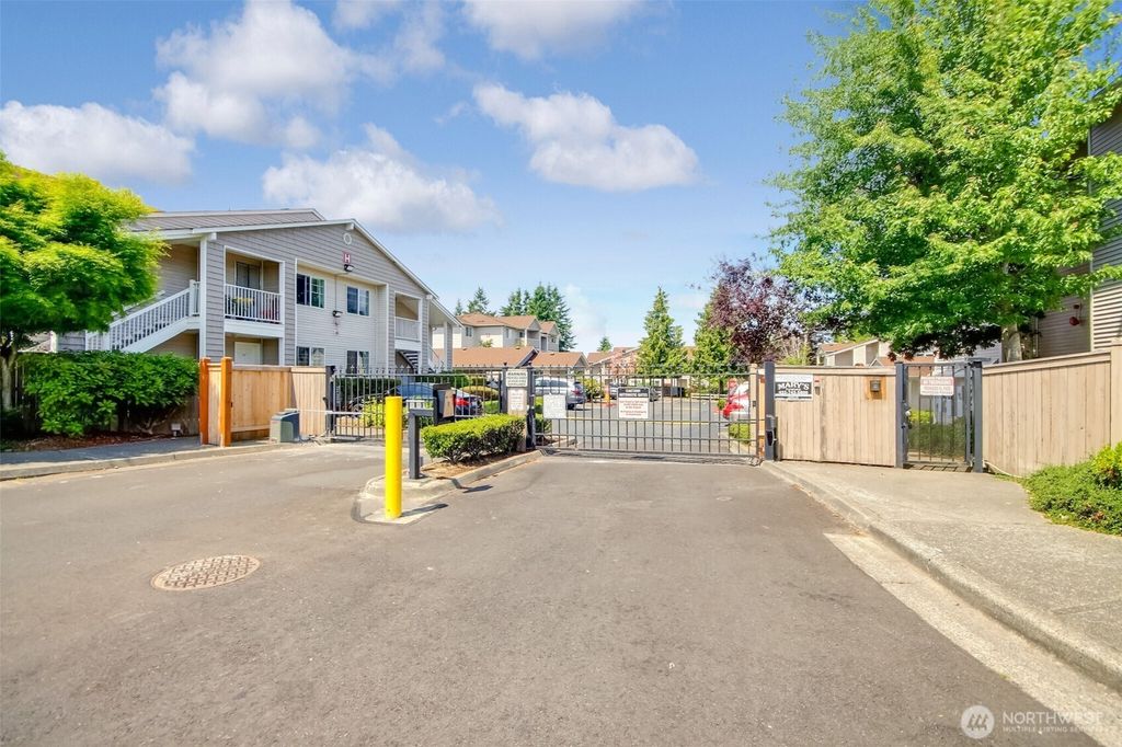 Photo of 1001 Casino Road #D202, Everett, WA 98204 (MLS # 2398300)