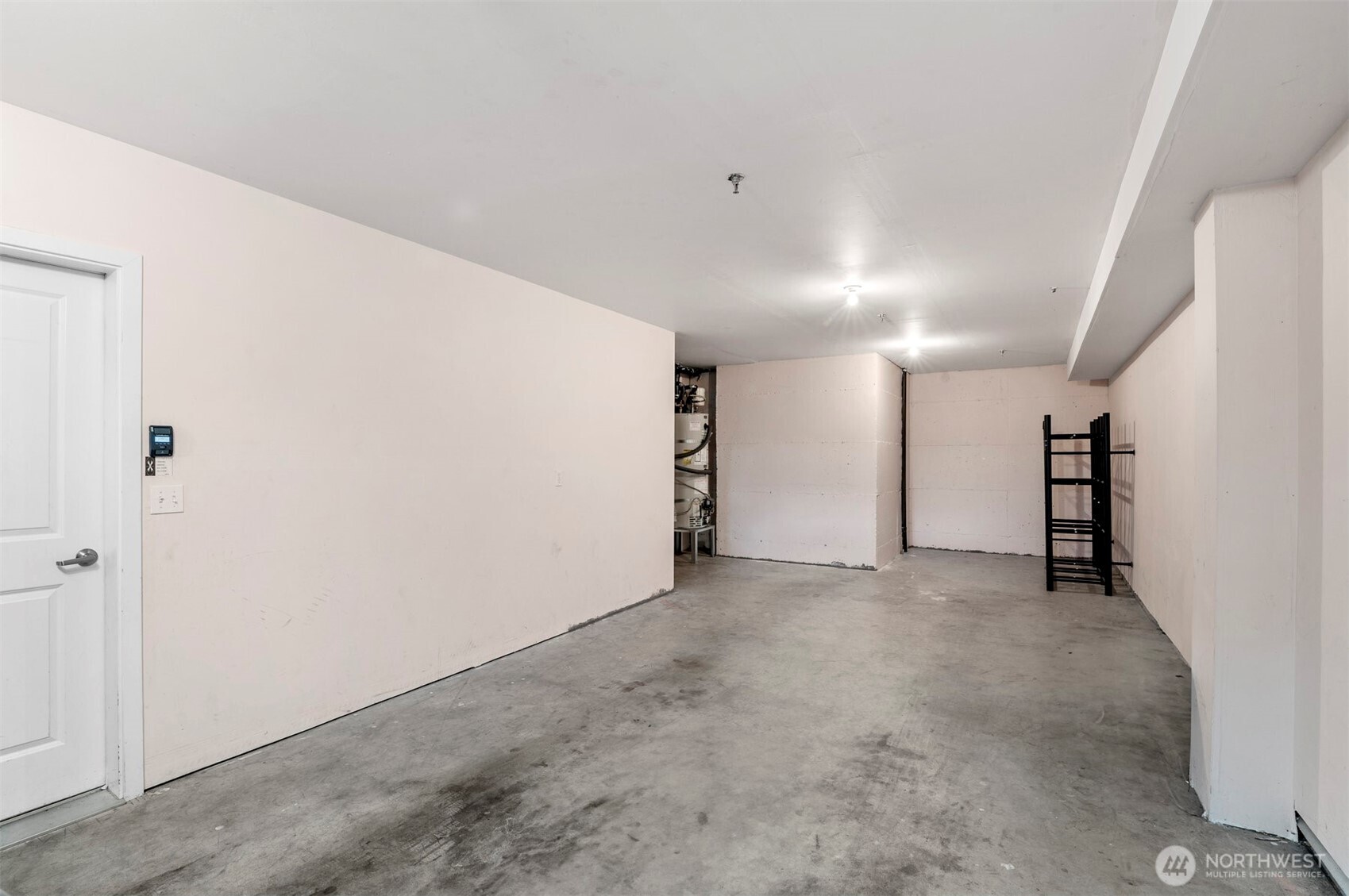 Redmond, Washington 98052, United States, 3 Bedrooms Bedrooms, ,2 BathroomsBathrooms,Residential,Active,1754