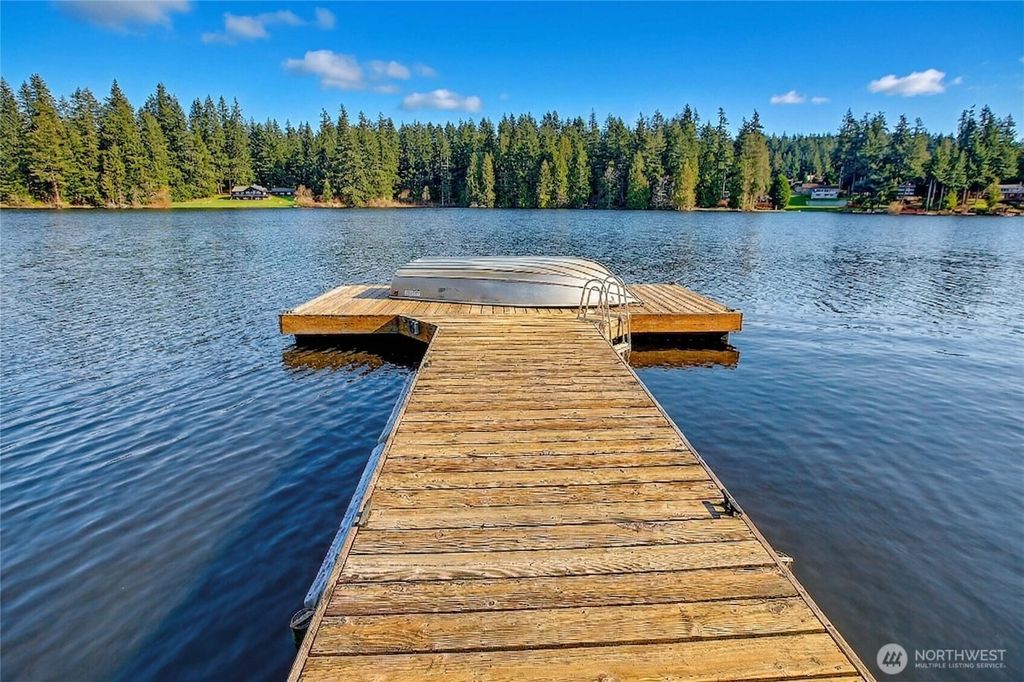 Photo of 18727 Lakewood Road, Stanwood, WA 98292 (MLS # 2495960)