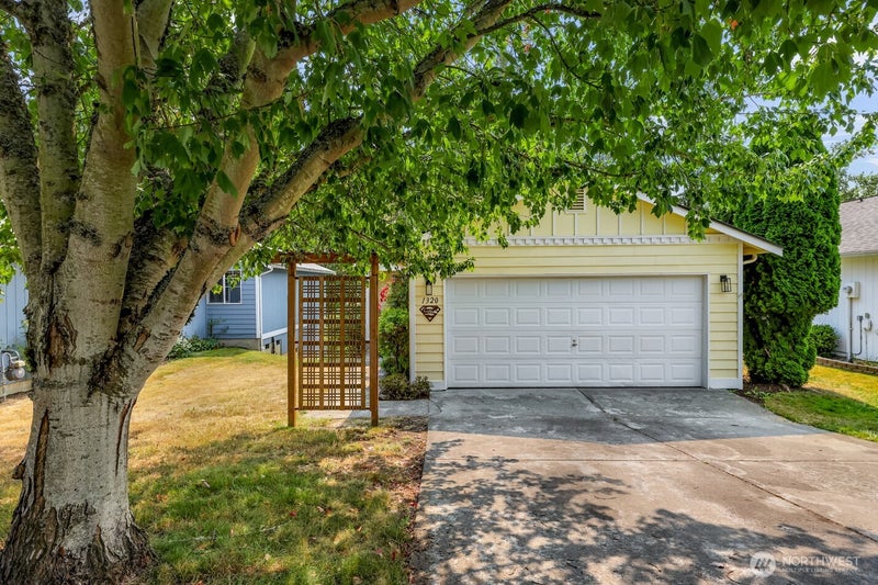 1320 Fruitland Drive