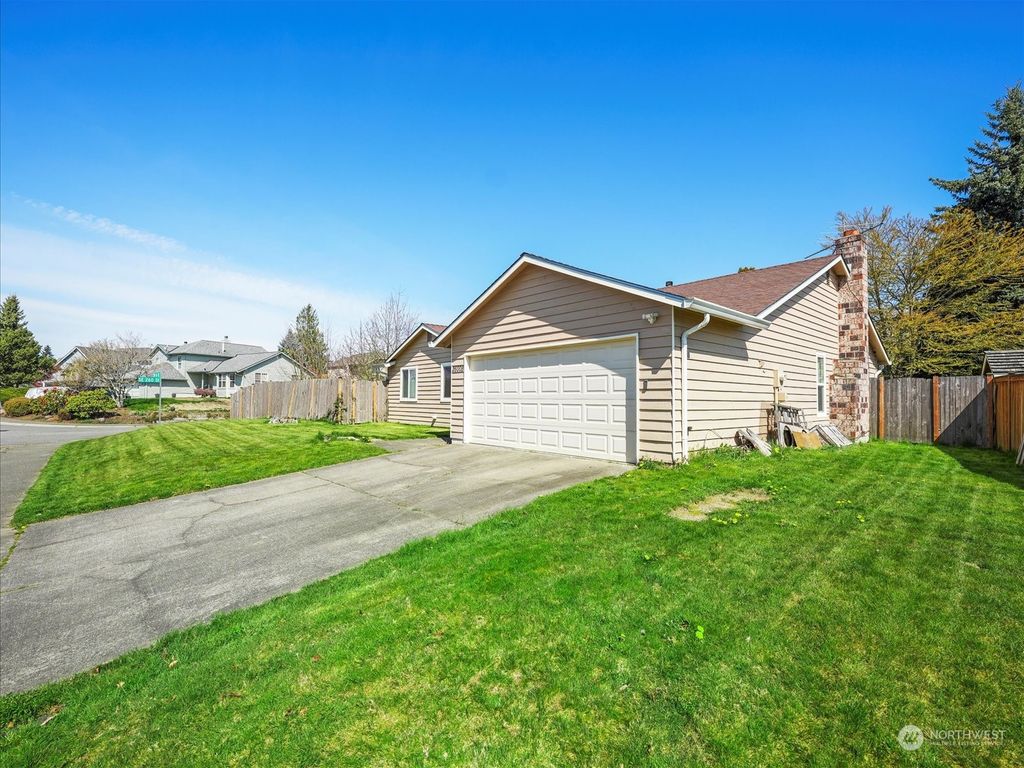 Photo of 26008 119th Drive SE, Kent, WA 98030 (MLS # 2218782)