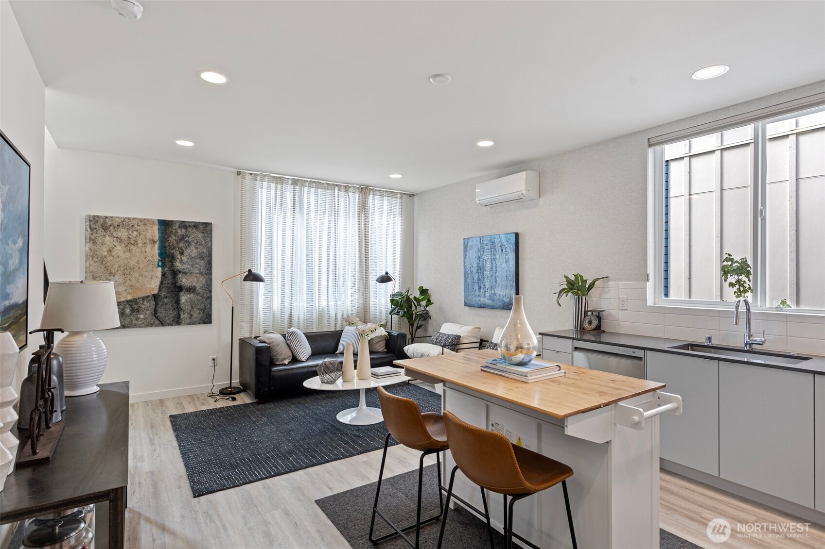 2523 29th Avenue S D