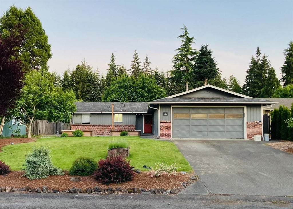 Photo of 3615 NE Surrey Drive, Olympia, WA 98506 (MLS # 2597712)