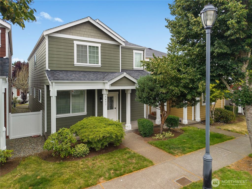 Photo of 4437 McKinley Street NE, Lacey, WA 98516 (MLS # 2554913)