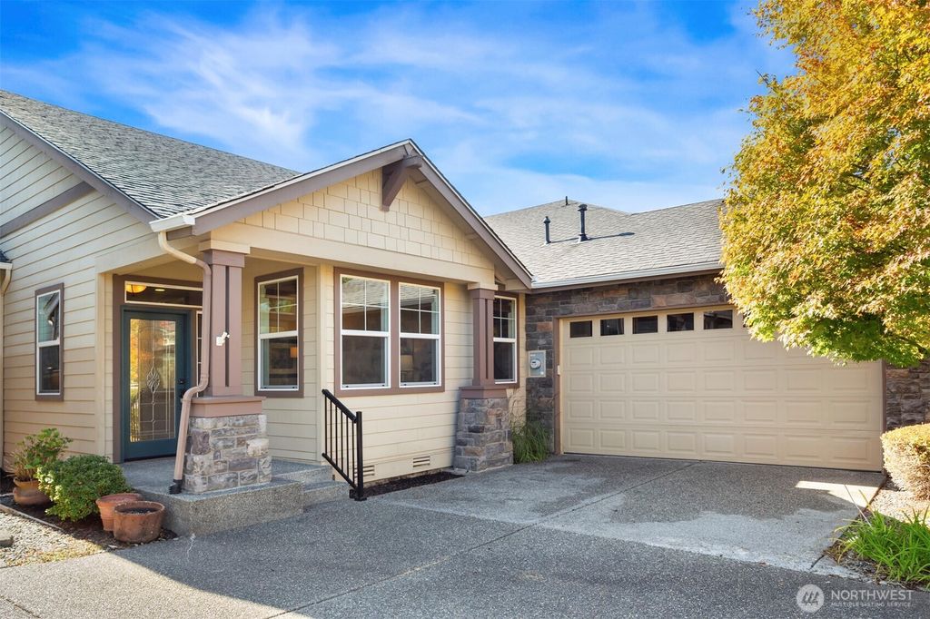 Photo of 13507 Adair Creek Way NE, Redmond, WA 98053 (MLS # 2436516)