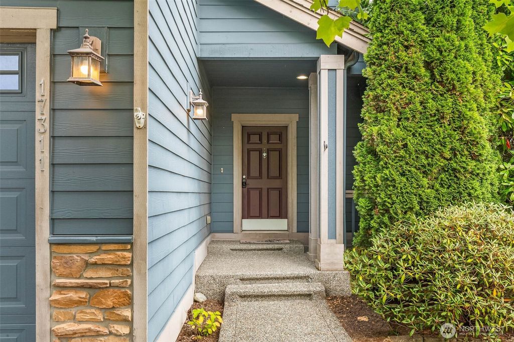Photo of 17311 14th Drive SE, Bothell, WA 98012 (MLS # 2424291)