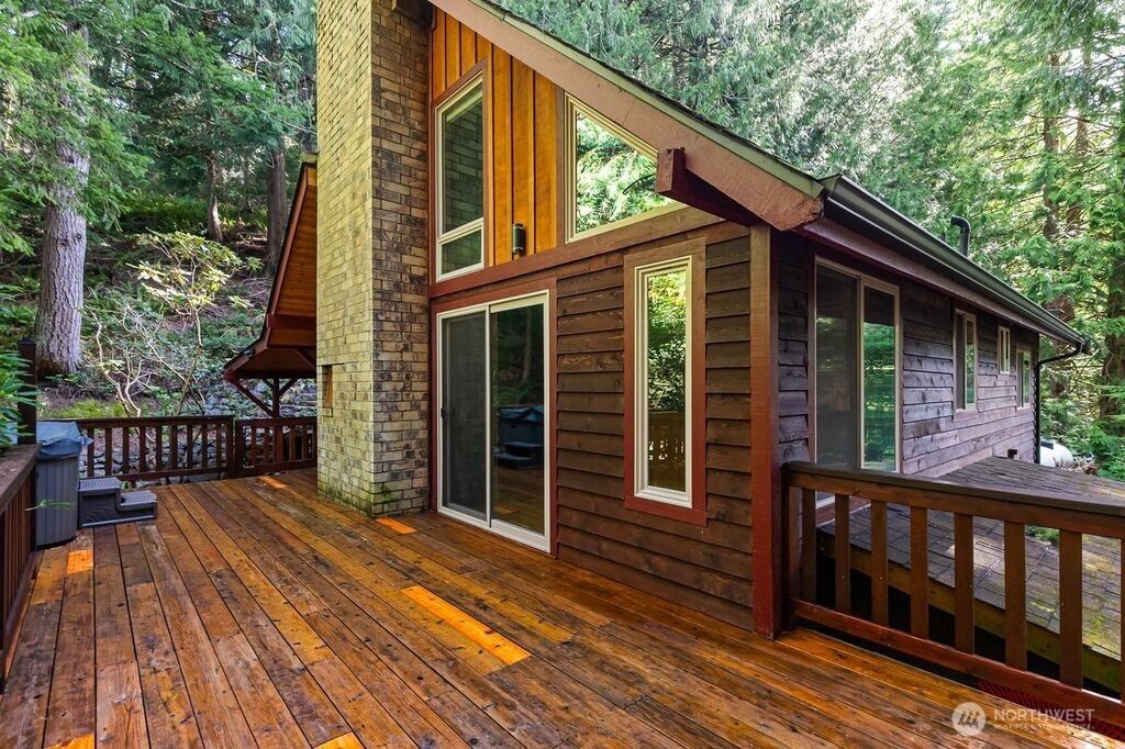 Photo of 22 Berry Wood Place, Bellingham, WA 98229 (MLS # 2499648)