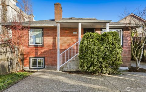 Photo of 9044 15th Avenue NW, Seattle, WA 98117 (MLS # 2446832)