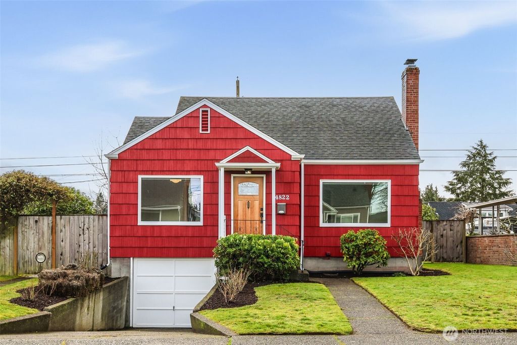 Photo of 4822 N 8th Street, Tacoma, WA 98406 (MLS # 2478121)
