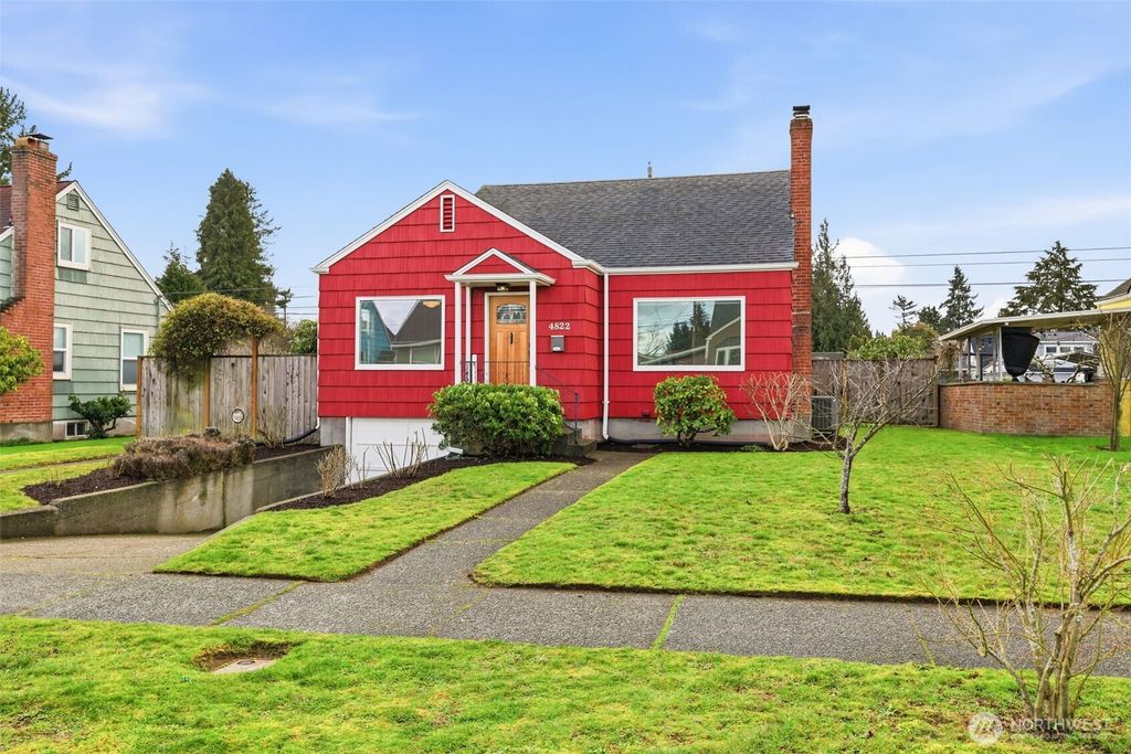Photo of 4822 N 8th Street, Tacoma, WA 98406 (MLS # 2478121)