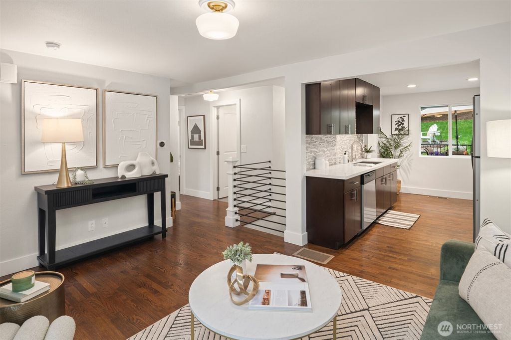 Photo of 2011 NE 97th Street, Seattle, WA 98115 (MLS # 2515047)