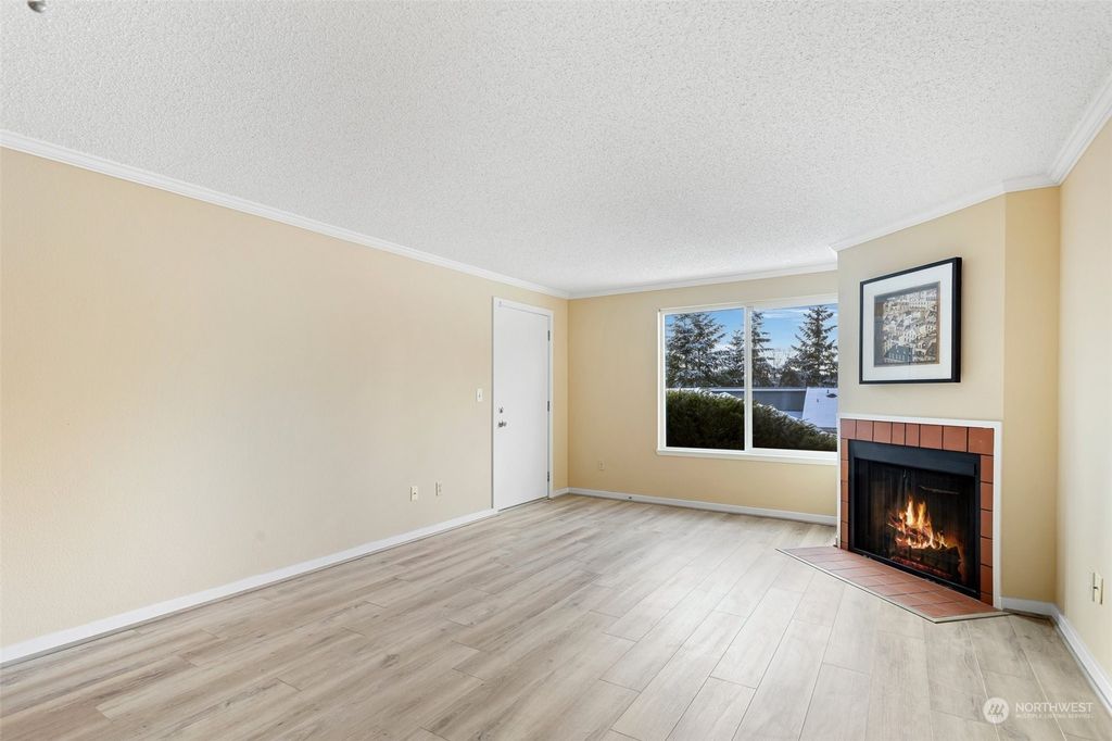 Photo of 9350 Redmond Woodinville Road NE #B114, Redmond, WA 98052 (MLS # 2023435)