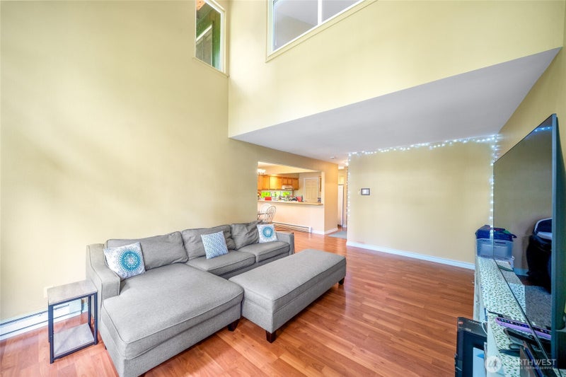 227 Lark Street SW E