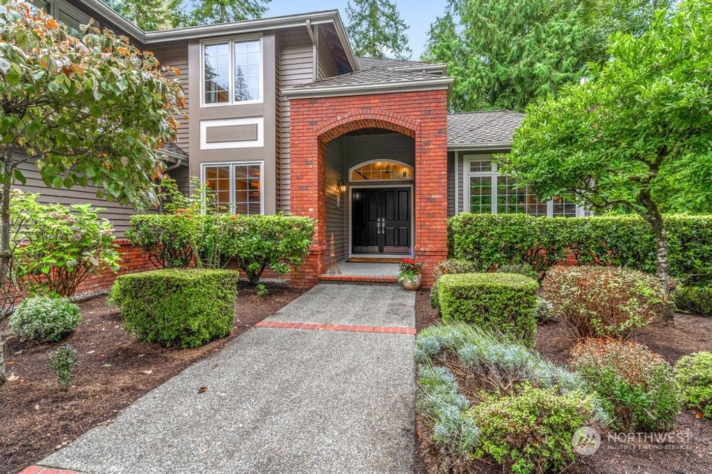Photo of 20007 NE 122nd Place, Woodinville, WA 98077 (MLS # 2289120)