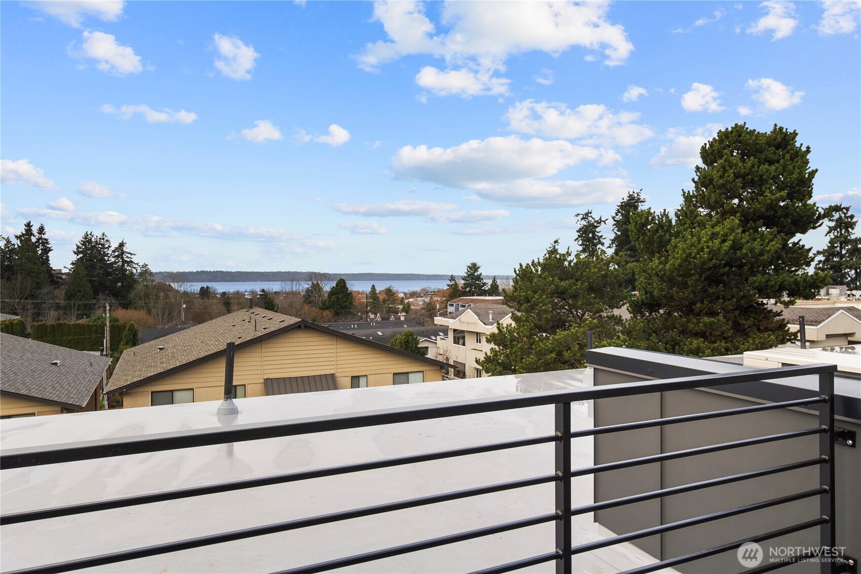 614 5th Avenue S C105