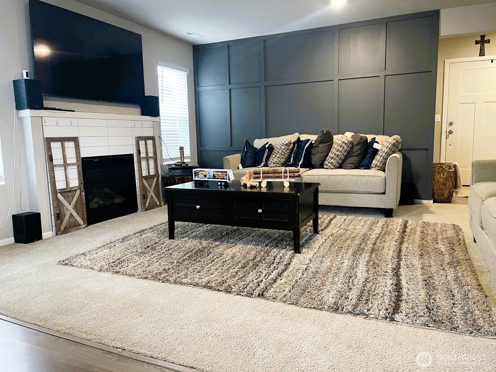 9140 Silverspot Drive SE