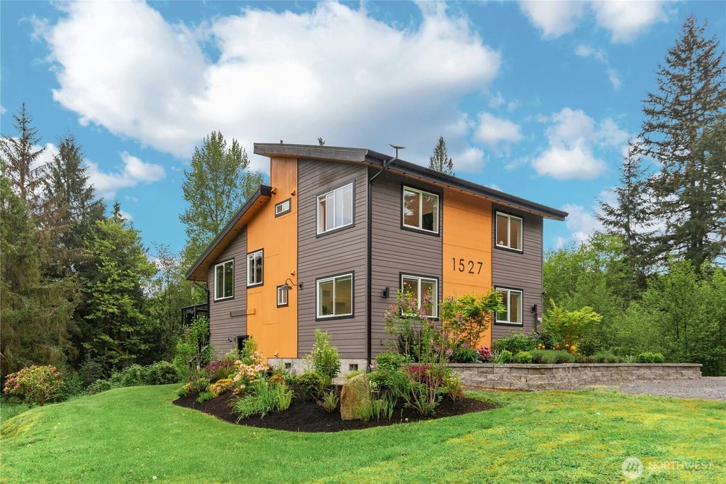 Photo of 1527 Newberg Road, Snohomish, WA 98290 (MLS # 2519411)