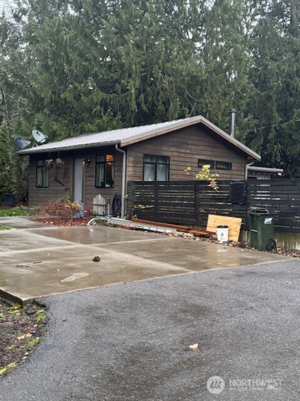 Photo of 10430 348th Avenue SE, Snoqualmie, WA 98065 (MLS # 2464080)