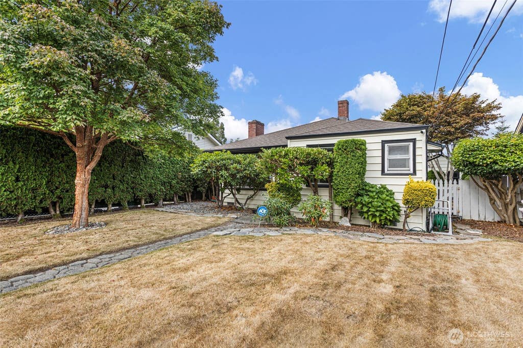 Photo of 8337 27th Avenue NW, Seattle, WA 98117 (MLS # 2570538)