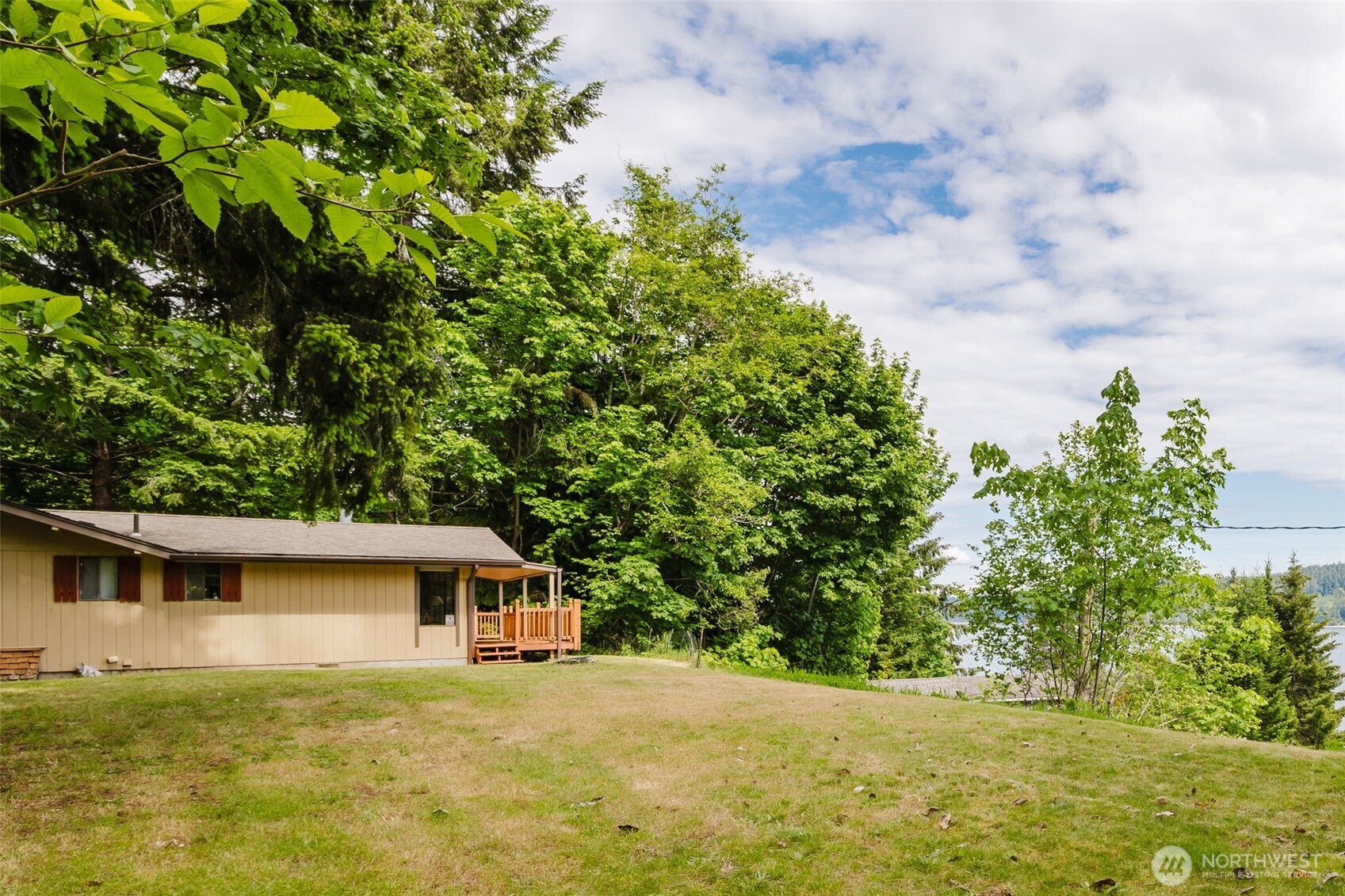 21 NE Alta Vista Drive