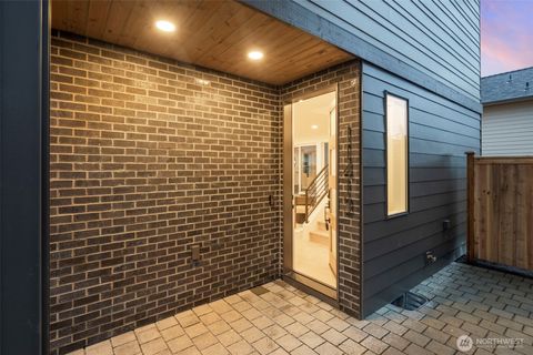 11413 NE 91st Street Kirkland WA 98033