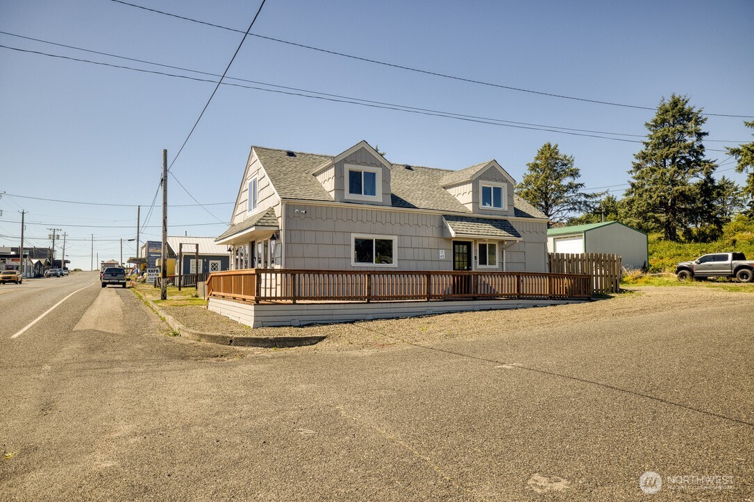 40 Main Street