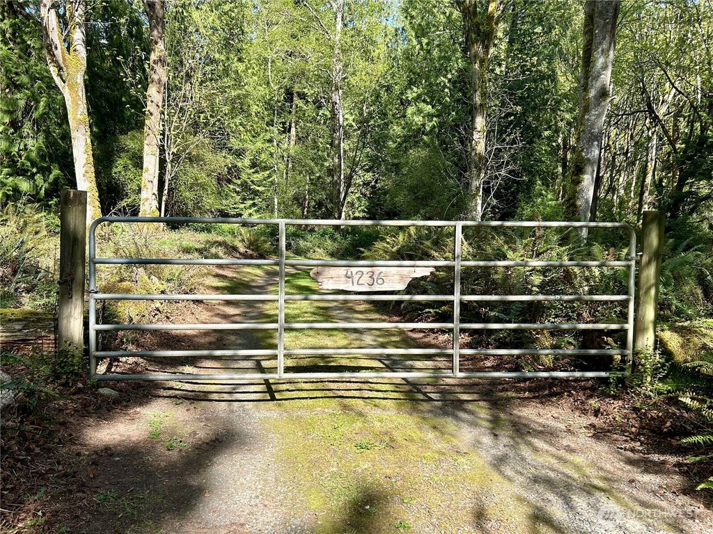 Photo of 4236 Goatsbeard Lane, Clinton, WA 98236 (MLS # 2511739)