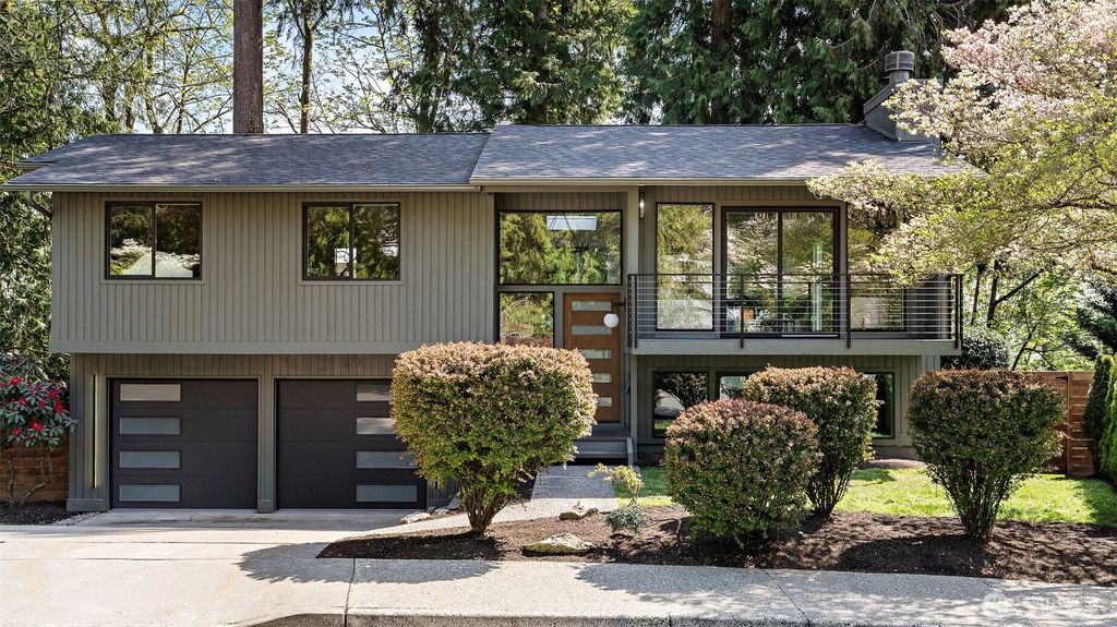 Photo of 8504 169th Court NE, Redmond, WA 98052 (MLS # 2364882)