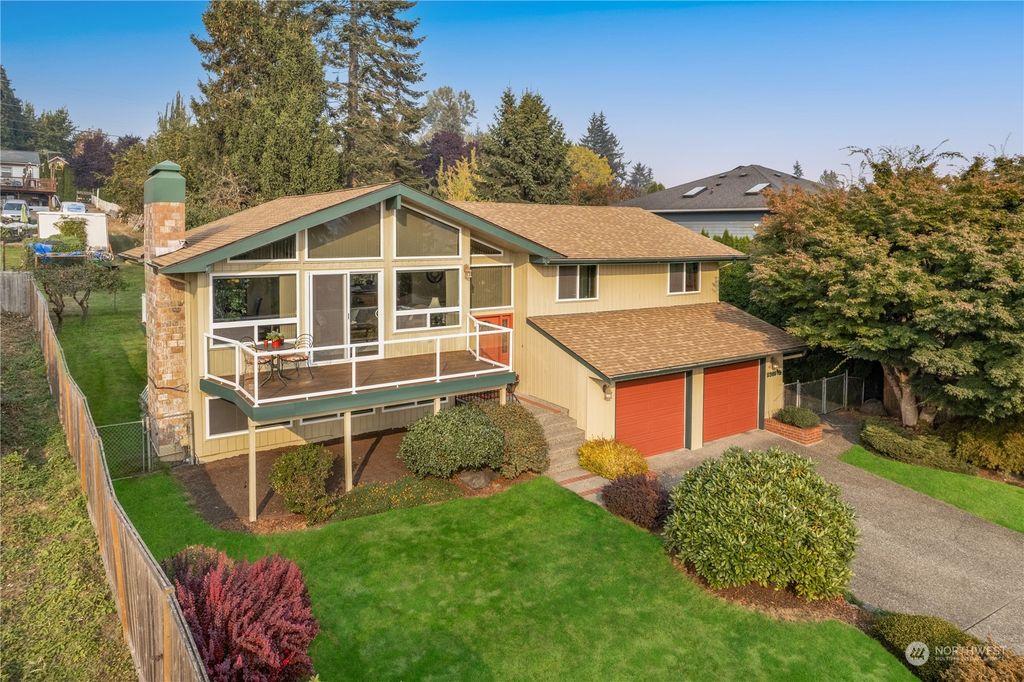Photo of 11908 1/2 N Lakeshore Drive, Lake Stevens, WA 98258 (MLS # 2004173)