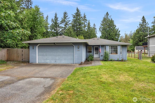 8405 319TH ST NW, STANWOOD, WA 98292 - Image 2c1fd0200e4187ac070124cee12706cf/1391969967